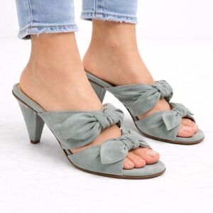 Ann Klein Collection Blue Suede Knot Mules Elegant Slip On Open Toes Sandals